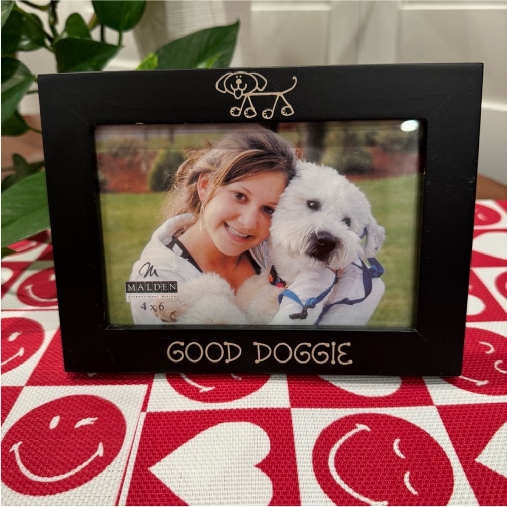 Good Doggie Malden International Designs Black Wood Expression